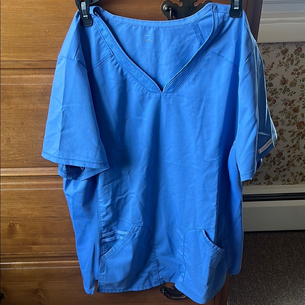 2 identical scrub tops side large Cherokee